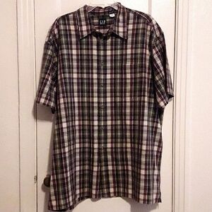 GAP BUTTON DOWN SHIRT L